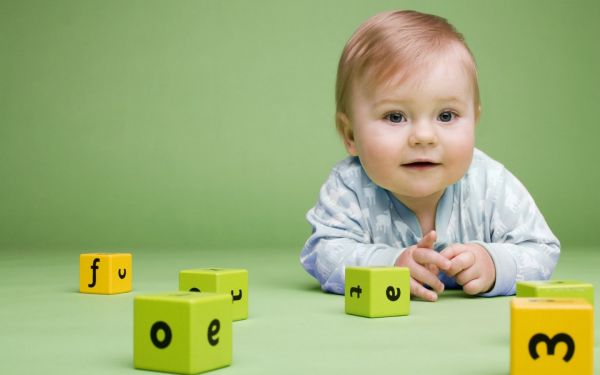 上思代生孩子让生命的奇迹更亲近我们,试管婴儿助力代生孩子